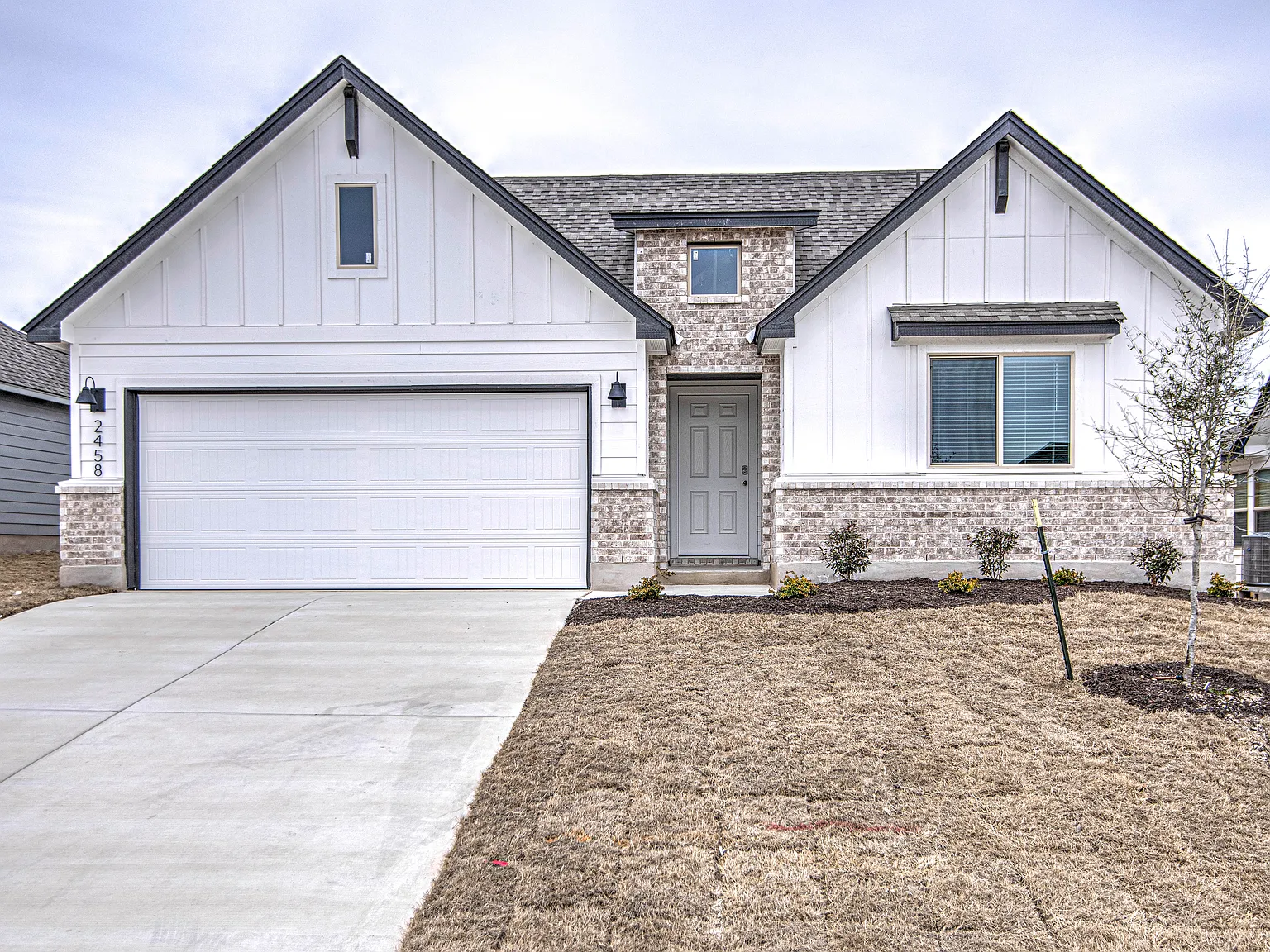 4 bed, 1796 sqft, $2,000 — Photo 1