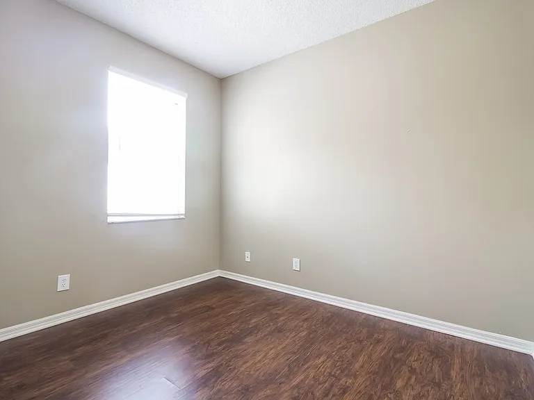 120 Portstewart Dr — Photo 12