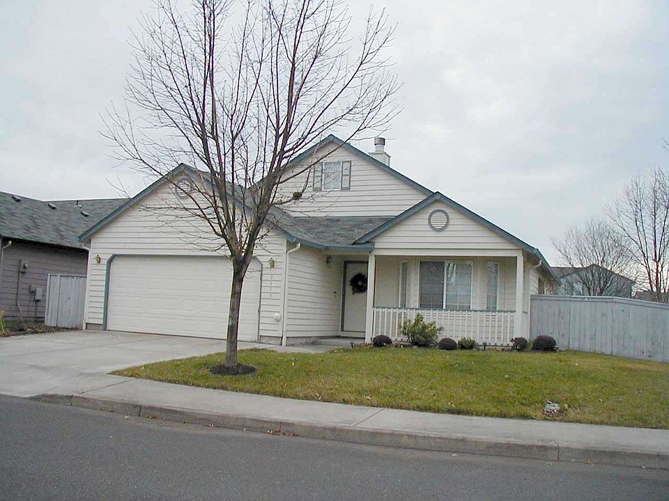 1st image of 2115 SE 179th Ave