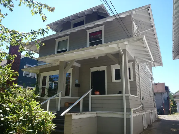 911 1/2 24th Ave, Seattle, WA 98122