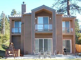 428 Edgemoor Rd, Big Bear Lake, CA 92315