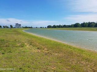 839 Cannonsgate Dr, Newport, NC 28570