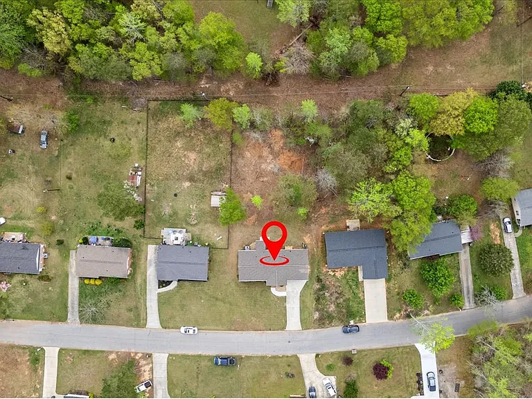 210 Brooklawn Dr — Photo 16