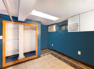 16216 78th Rd, Fresh Meadows, NY 11366