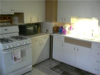 2nd image of 315 N 18th St