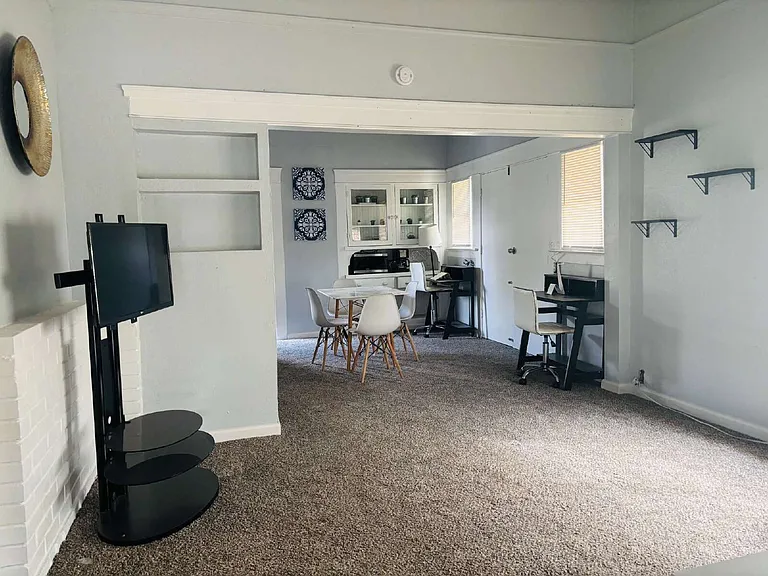 108 N Murry St — Photo 8