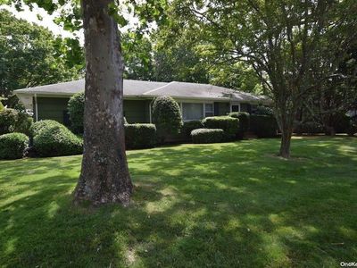 71 N Howells Point Road, Bellport, NY, 11713