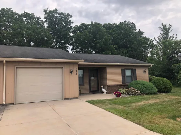1572 E Kammerer Rd, Kendallville, IN 46755
