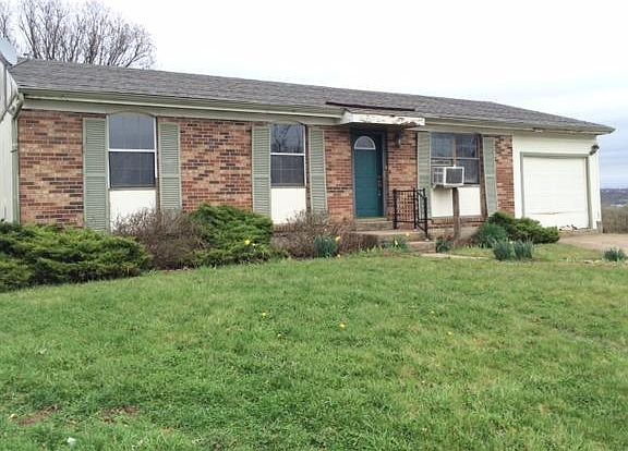 2nd image of 1219 Thomas Ct