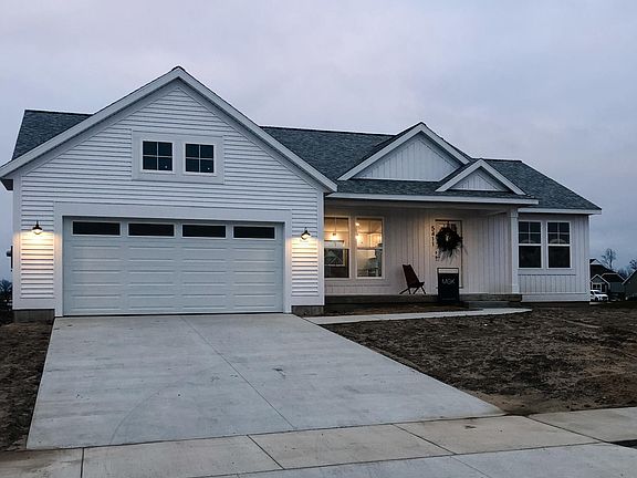 2nd image of 10484 Camfield Dr
