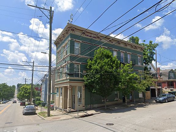 2nd image of 250 Warner St APT 1