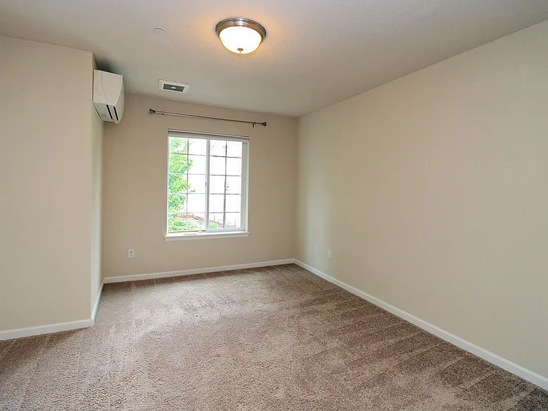 15586 SE Vivian Way — Photo 21