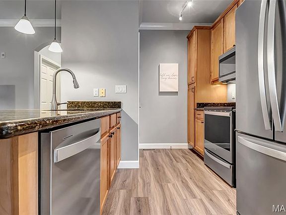 5th image of 2712 McKnight Crossing Ct