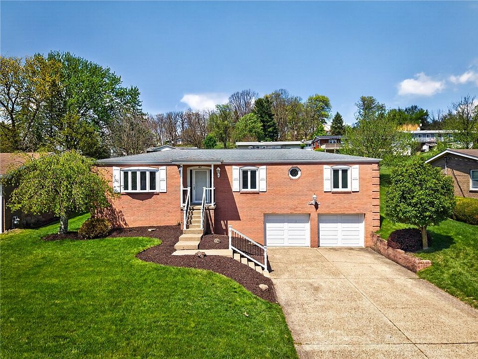 1st image of 61 Willowbrook Ln