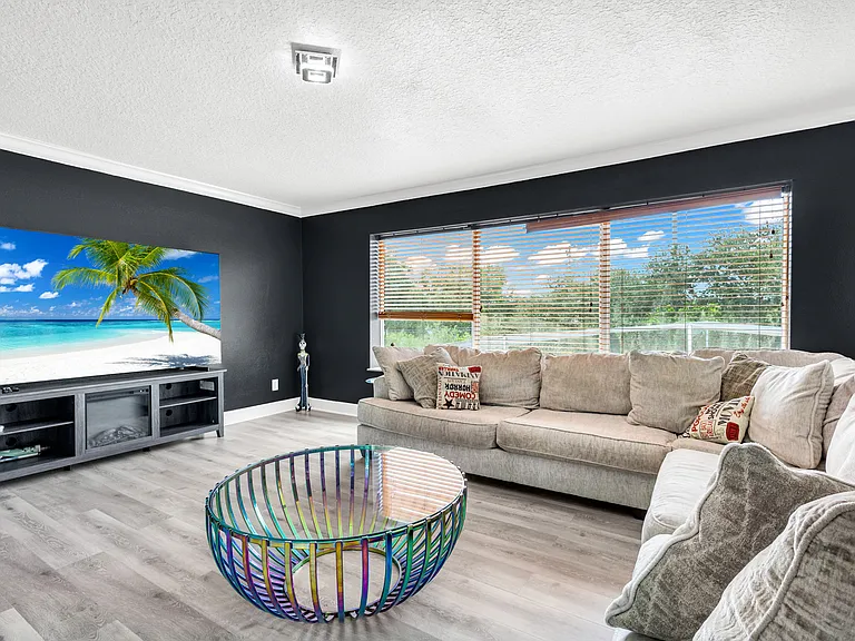 8631 Terrace Pines Ct — Photo 28