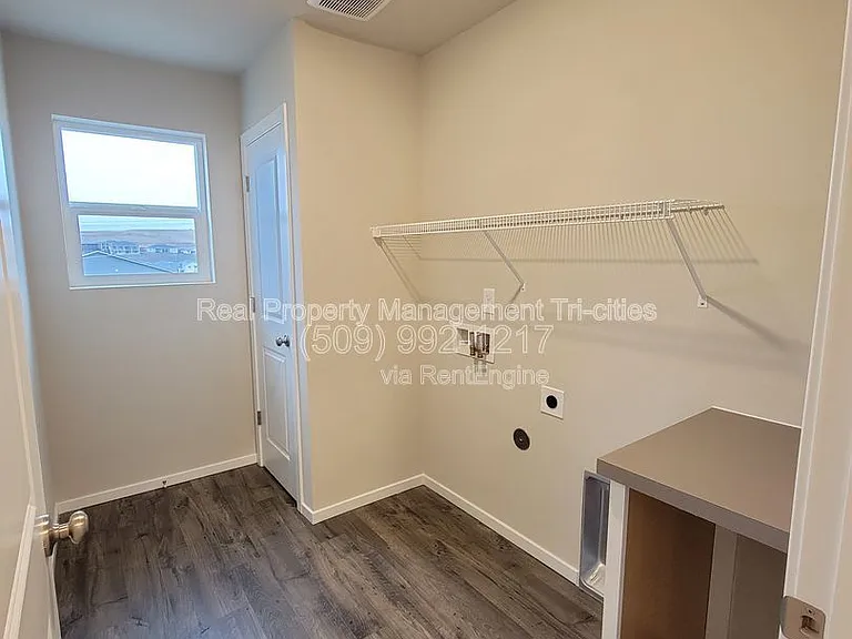 7752 Ranchland Ln — Photo 18