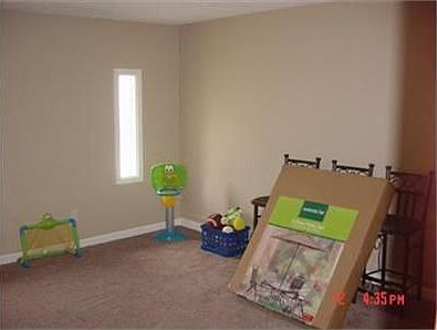 4th image of 5948 Chatsworth Dr