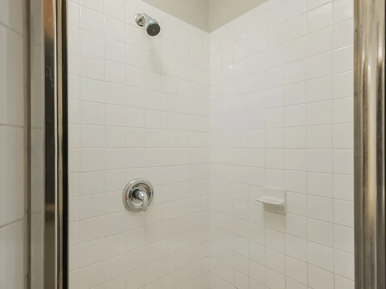 845 SW 37th Ln — Photo 11