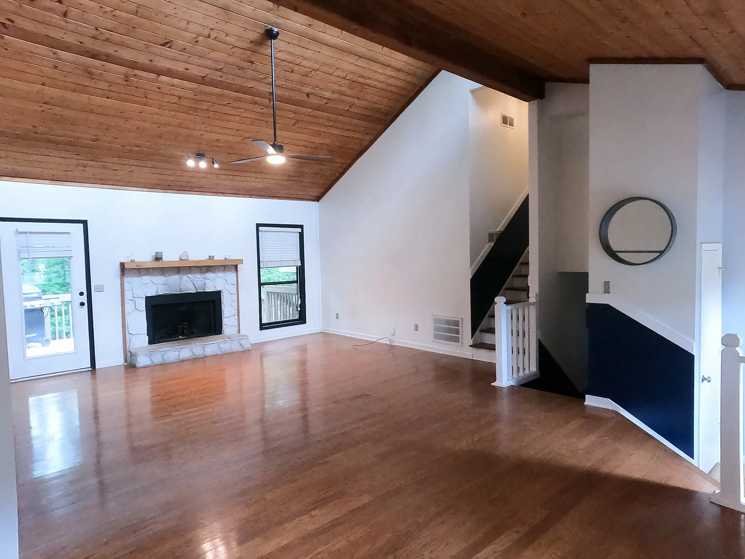 5 bed, 2674 sqft, $3,500 — Photo 4