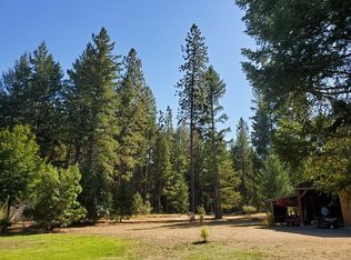 244 Riessen Rd, Grants Pass, OR 97526