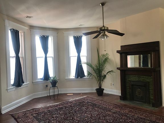 2nd image of 2338 W Grace St APT 2