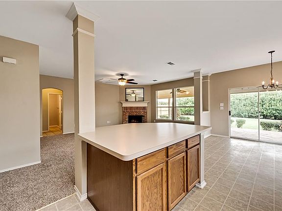 5th image of 6808 Oak Falls Dr
