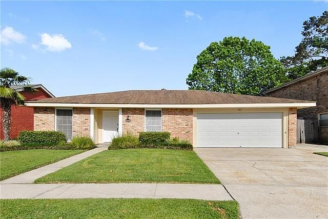 1st image of 333 Westmeade Dr
