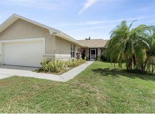 1423 Grand Cayman Cir, Winter Haven, FL 33884