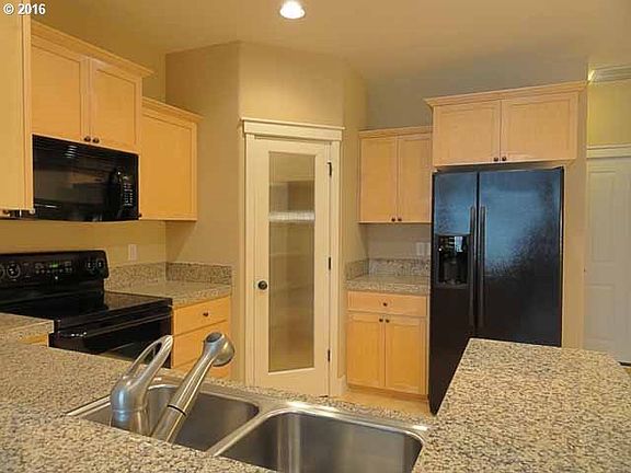 5th image of 1173 SE Alika Ave
