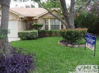 9935 Raven Field Dr, San Antonio, TX 78245