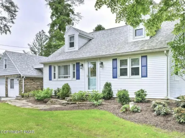 121 Alger Ave, Tannersville, PA 18372