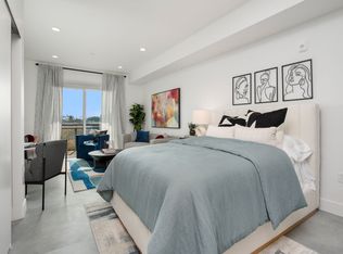 3451 W 43rd St #F204, Los Angeles, CA 90008