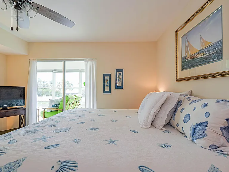 1441 Ocean Dr — Photo 18