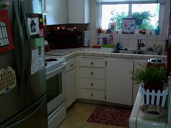 2nd image of 6074 Pineland Ave