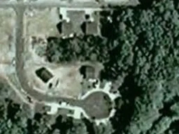 28 Mill Stream Ct, Newnan, GA 30263