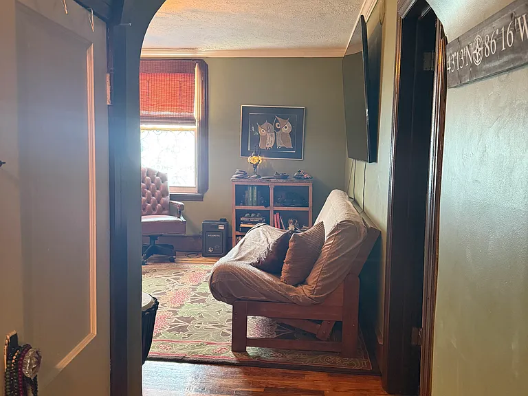 1006 Washington Ave #1 — Photo 8