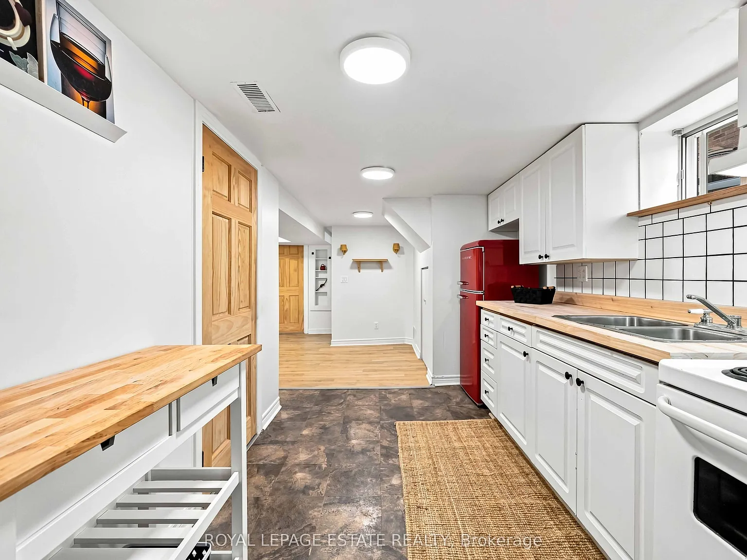 2 bed, $2,200 — Photo 4