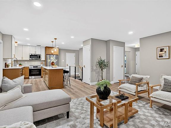 2nd image of 12363 Merrick Dr