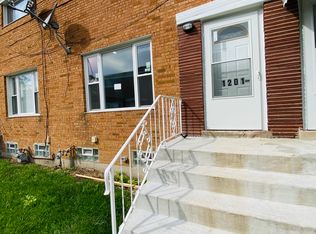 1201 S 17th Ave APT C, Maywood, IL 60153