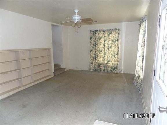 2nd image of 6913 Hardisty St