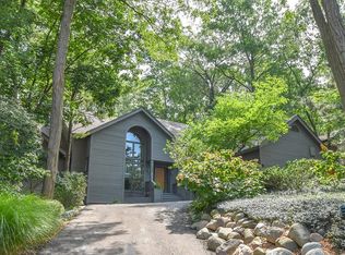 760 Watershed Dr, Ann Arbor, MI