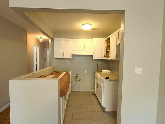 4th image of 791 Jennings St #2A