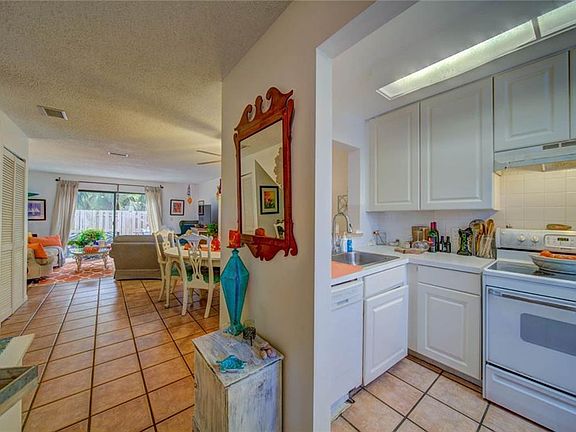 4th image of 9421 S Ocean Dr APT 83