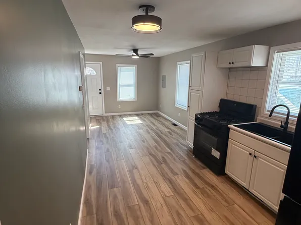 1515 Whippoorwill Rd, Valparaiso, IN 46383