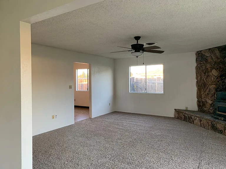 3469 Alta Mesa Dr — Photo 7