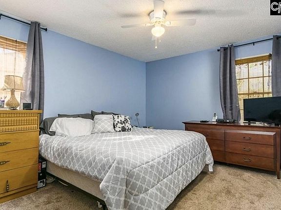 4th image of 224 Woodwinds Dr