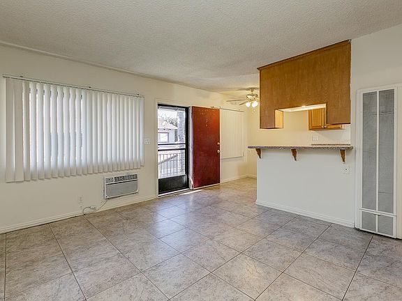 2nd image of 5544 McCulloch Ave APT 9