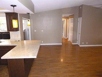 5th image of 415 Laughing Gull Ln