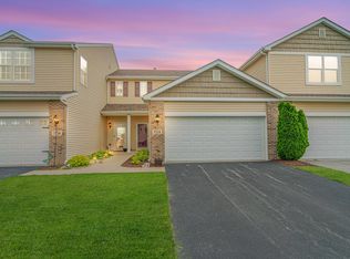 7724 E 111th Pl, Winfield, IN 46307