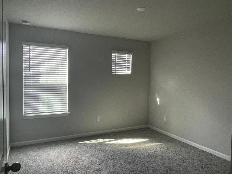 Upstairs secondary bedroom 1 of 4